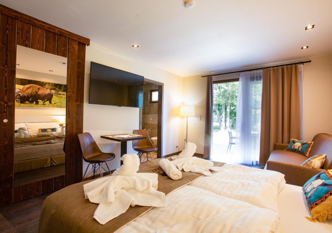 Residence Safari Resort - Bison Lodge Borovany  Extérieur photo